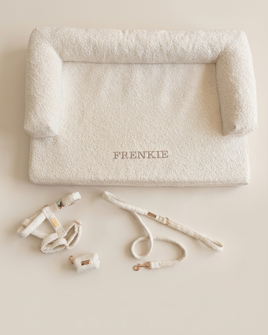 Bouclé Puppypakket Beige + gratis DOG MOM shopper